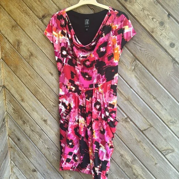 Jax Dresses | Jax Dropped Waist Geometric Cap Sleeve Dress Size 8 Red Pink Black | Color: Pink/Red | Size: 8 | Megmcd423's Closet Jax Dresses | Jax Dropped Waist Geometric Cap Sleeve Dress Size 8 Red Pink Black | Color: Pink/Red | Size: 8 | Megmcd423's Closet